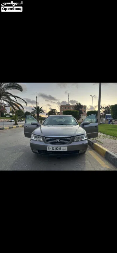 Hyundai Azera GL 2