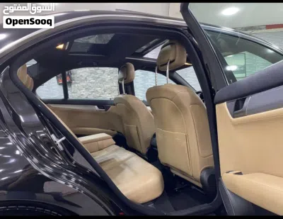 مرسيدس بنز الفئة-C C 250 3