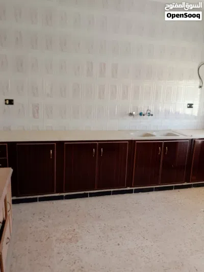 قطعة أرض مع اربع طوابق 4