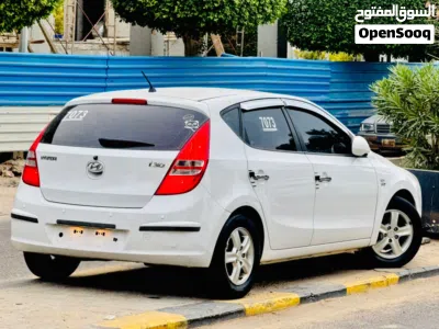 هيونداي i30 Standard 4