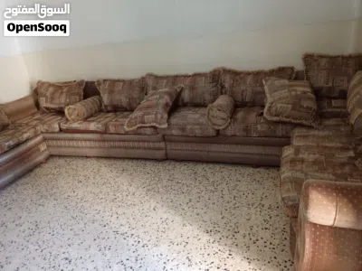 مجلس خليجي 16 مقعد مع 10 مخدات و 4 ركايات بسعر حرق 90 دينار 3