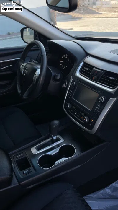 نيسان التيما SV 3