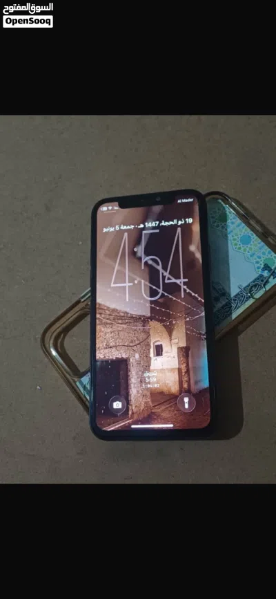 11برو للبيع هاتف نظيف جدا مغير شاشة فقط 11برو للبيع هاتف نظيف جدا مغير شاشة فقط 2