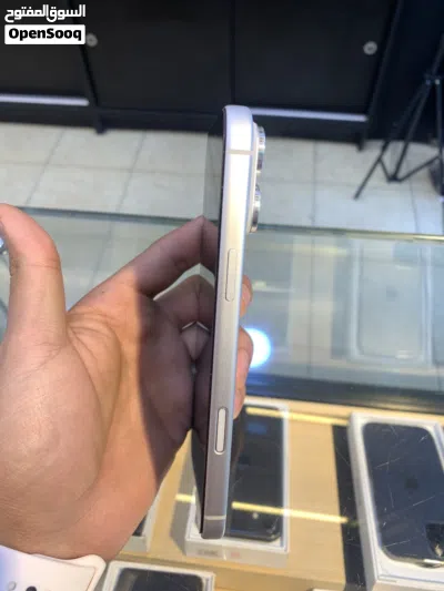 17pro max جديد بس 5 شحنات 256جيجا 100بطاريه اللون السلفر العنوان الجاردنز دوار الواحه 3