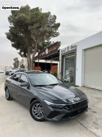 هيونداي افانتي SE 4