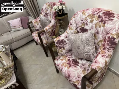طقك كنب لون بيج بحاله الجديد 3