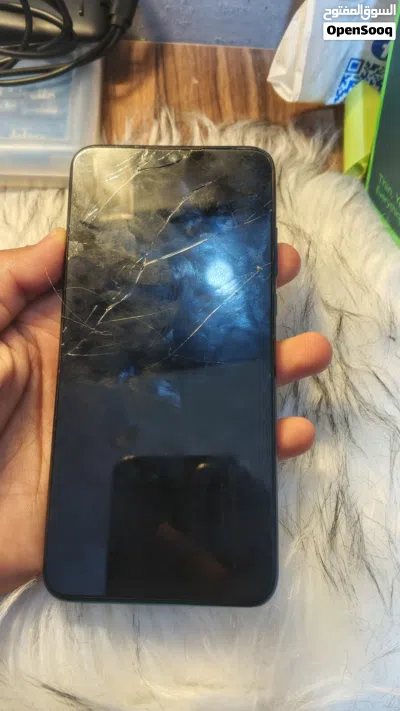 هواوي p30 لايت مكسور أقرا الوصف 2