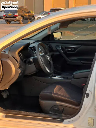 Nissan Altima S 3