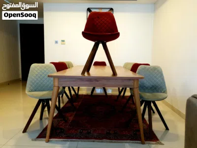 modern 8 persons dinning set with 360_Degree rotating chairs 3