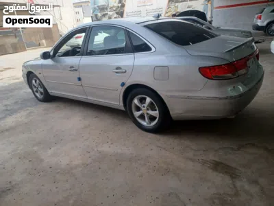 Hyundai Azera GL 3