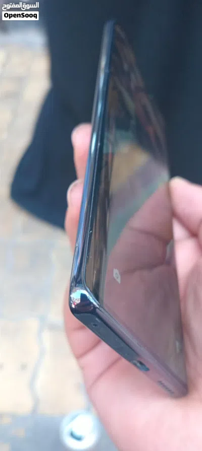 Infinix Zero 40 5G 512GB رام 12+12 أزرق كاميرا 108MP تصوير 4K مع كامل الأغراض بحالة ممتازة 4