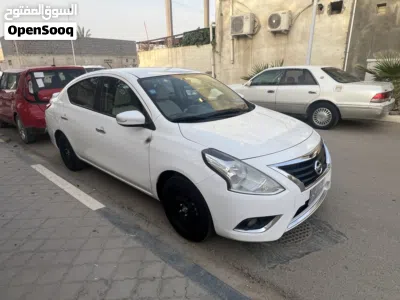Nissan Sunny Standard 3