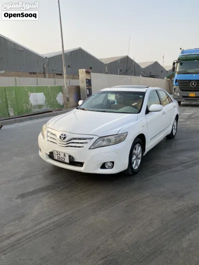 Toyota Camry GLX 2