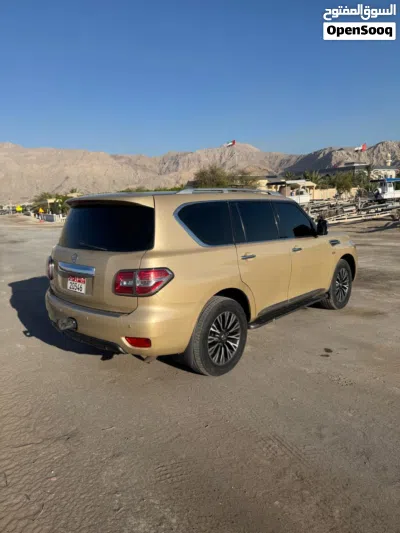 Nissan Patrol SE 2