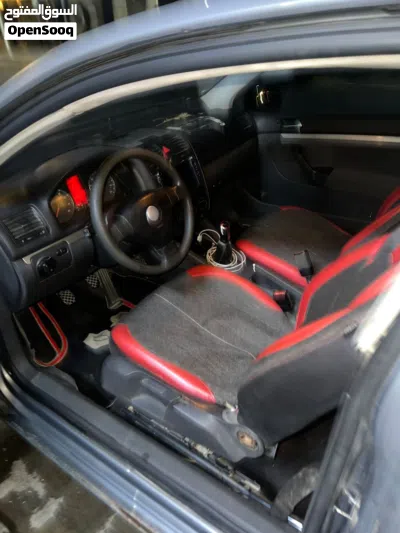 فۆڵکسڤاگن Golf Golf 4