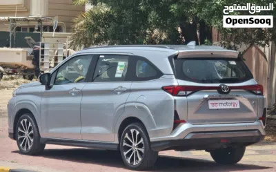 Toyota Veloz GLX 3