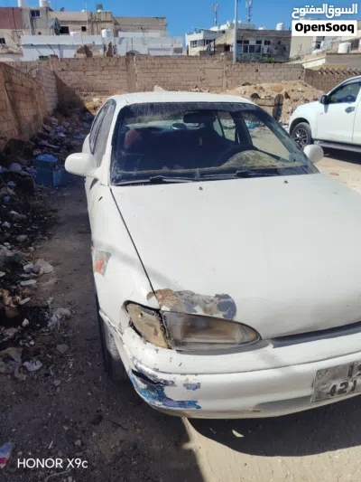 Hyundai Accent Standard 4
