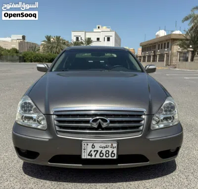 Infiniti Q45 3