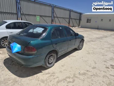 Hyundai Accent GL 3