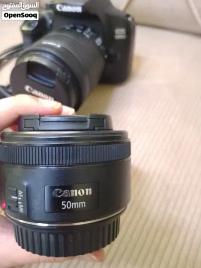 canon 1300d with two lenses 3