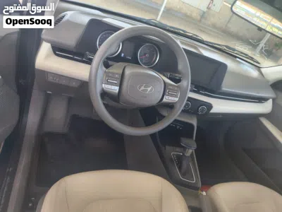 Hyundai Accent Standard 3