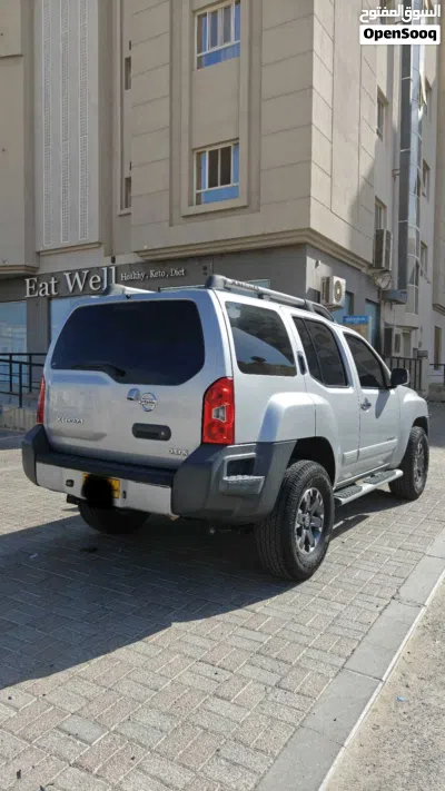 نيسان X-تيرا Standard 4