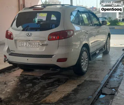 هيونداي سنتافي Standard 4
