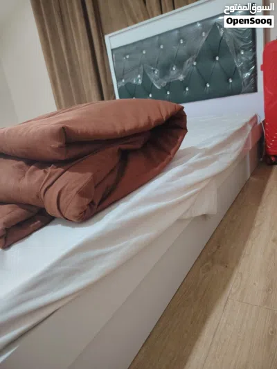 سرير جديد بعده عليه ضمان للبيع لدواعي سفر ومرتبه طبيه 2