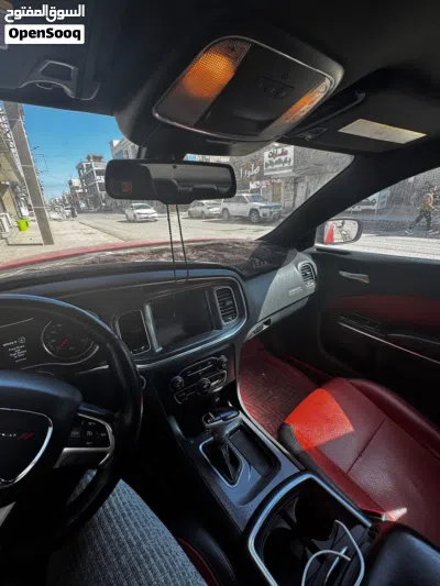 Dodge Charger SXT 3