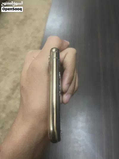 ايفون xs max 3