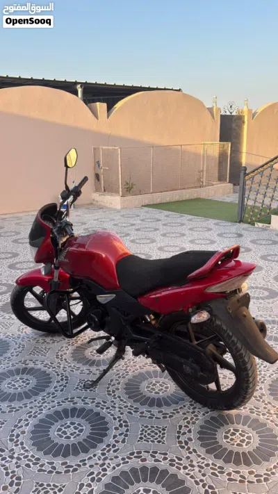 هوندا يونيكورن 2