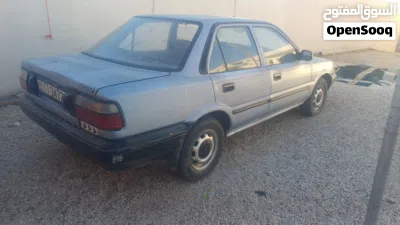 Toyota Corolla Standard 3