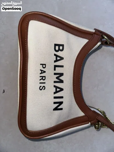 Balmain Paris Shoulder Bag – Like New 4