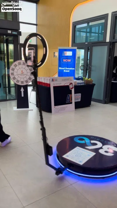 للبيع جهاز تصوير 360مع ستاند 4