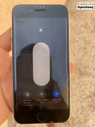 ايفون se 2020 2