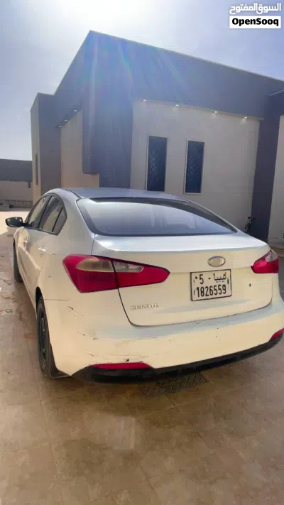 Kia Cerato Standard 3