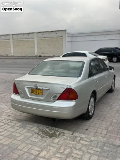 Toyota Avalon XLE 4