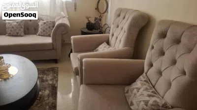طقم كنب وطقم طاولات للبيع 2