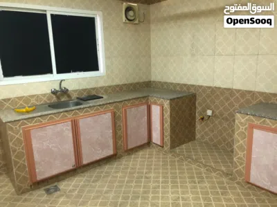 شقة في المعبيلة الثامنة 2