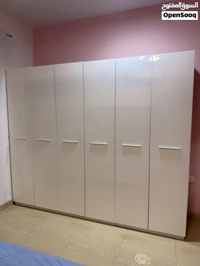 خزانة ملابس فاخرة من Home Center – 6 أبواب ومساحات تخزين واسعة جداً 6 door Wardrobe 2