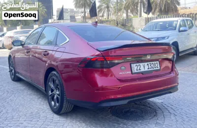 هوندا اكورد LX 4
