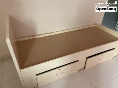سرير اطفال 2