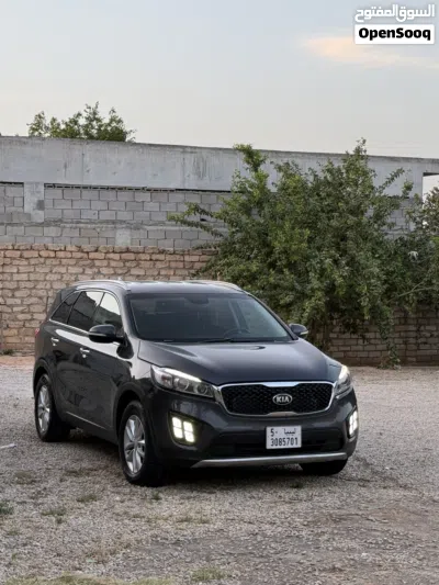 Kia Sorento SX Prestige AWD 4