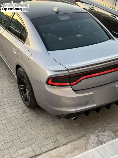 Dodge Charger R/T 3