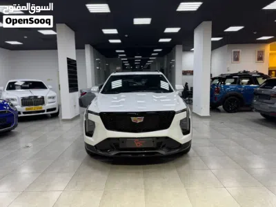 Cadillac XT4 Luxury 2