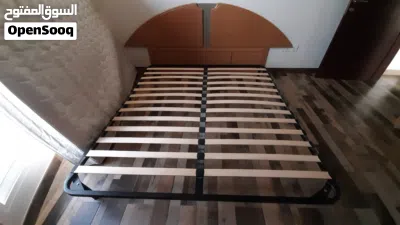 King size bed with mattress 4