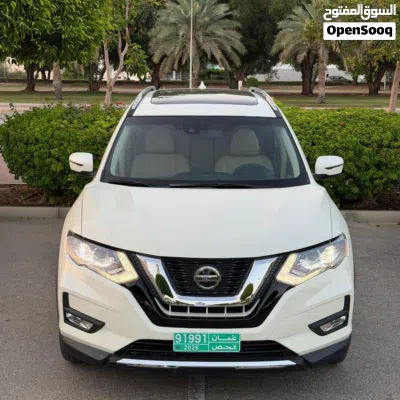 Nissan Rogue SL 4