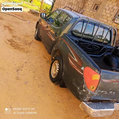 ميتسوبيشي L200 Standard 3