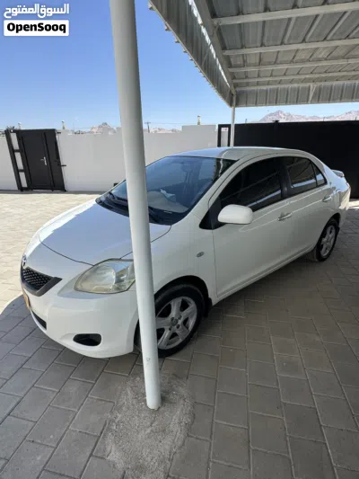 Toyota Yaris G 4