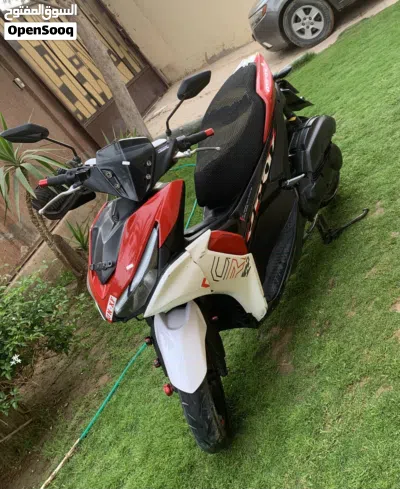 Yamaha Aerox 4
